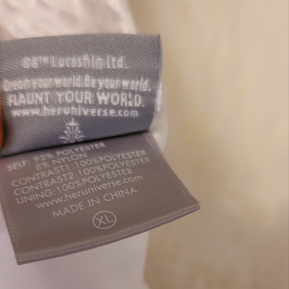 💥Sold💥 Star Wars Princess Leia Her Universe Dress - Picture 9 of 9